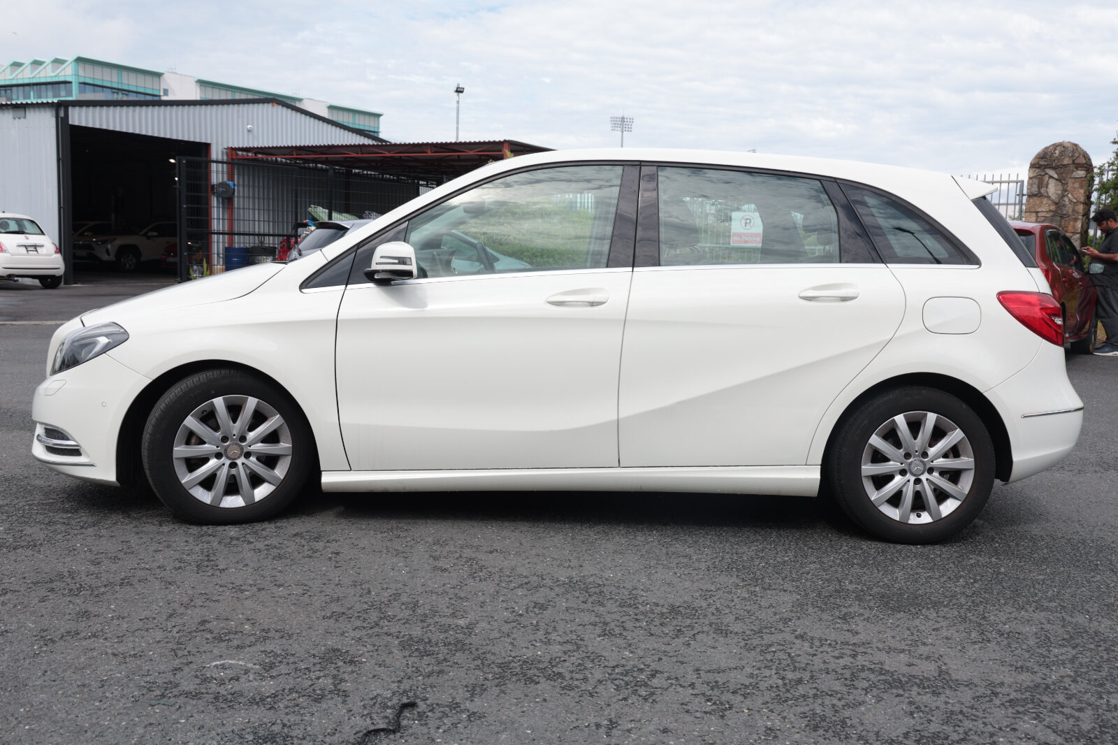 Mercedes-Benz B-Class 2014 - Image 8