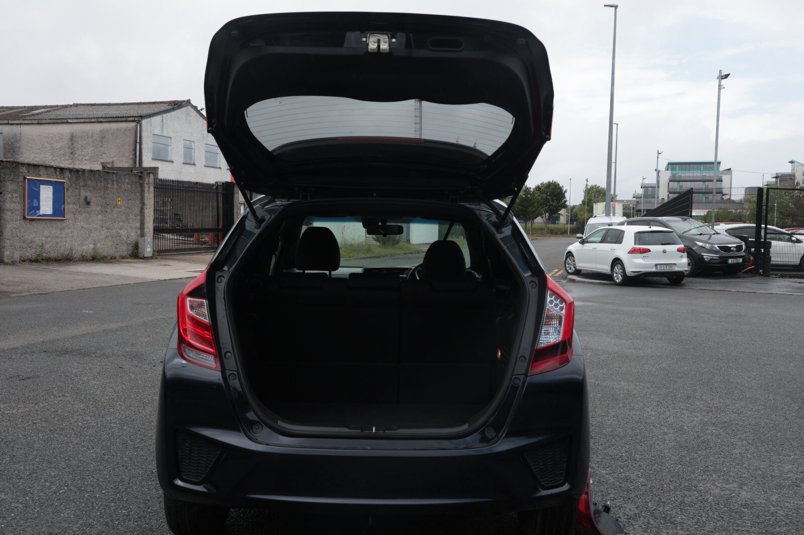 HONDA FIT 2019 HYBRID BLACK - Image 11