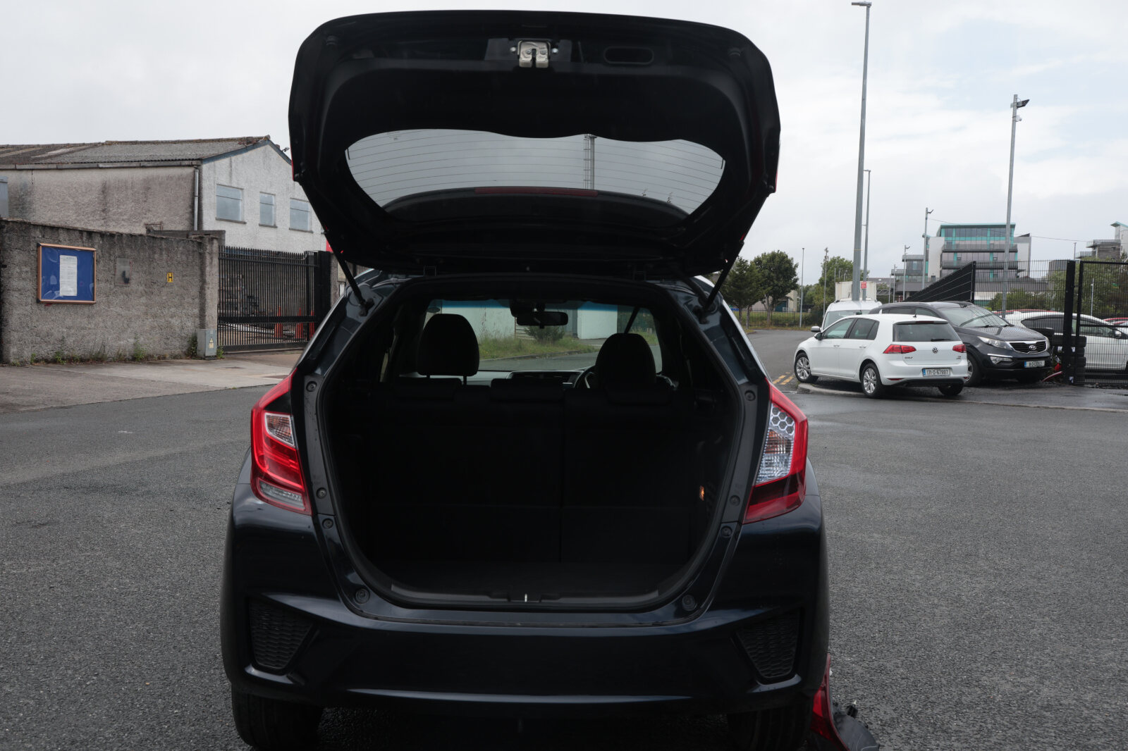 HONDA FIT 2019 HYBRID BLACK - Image 12