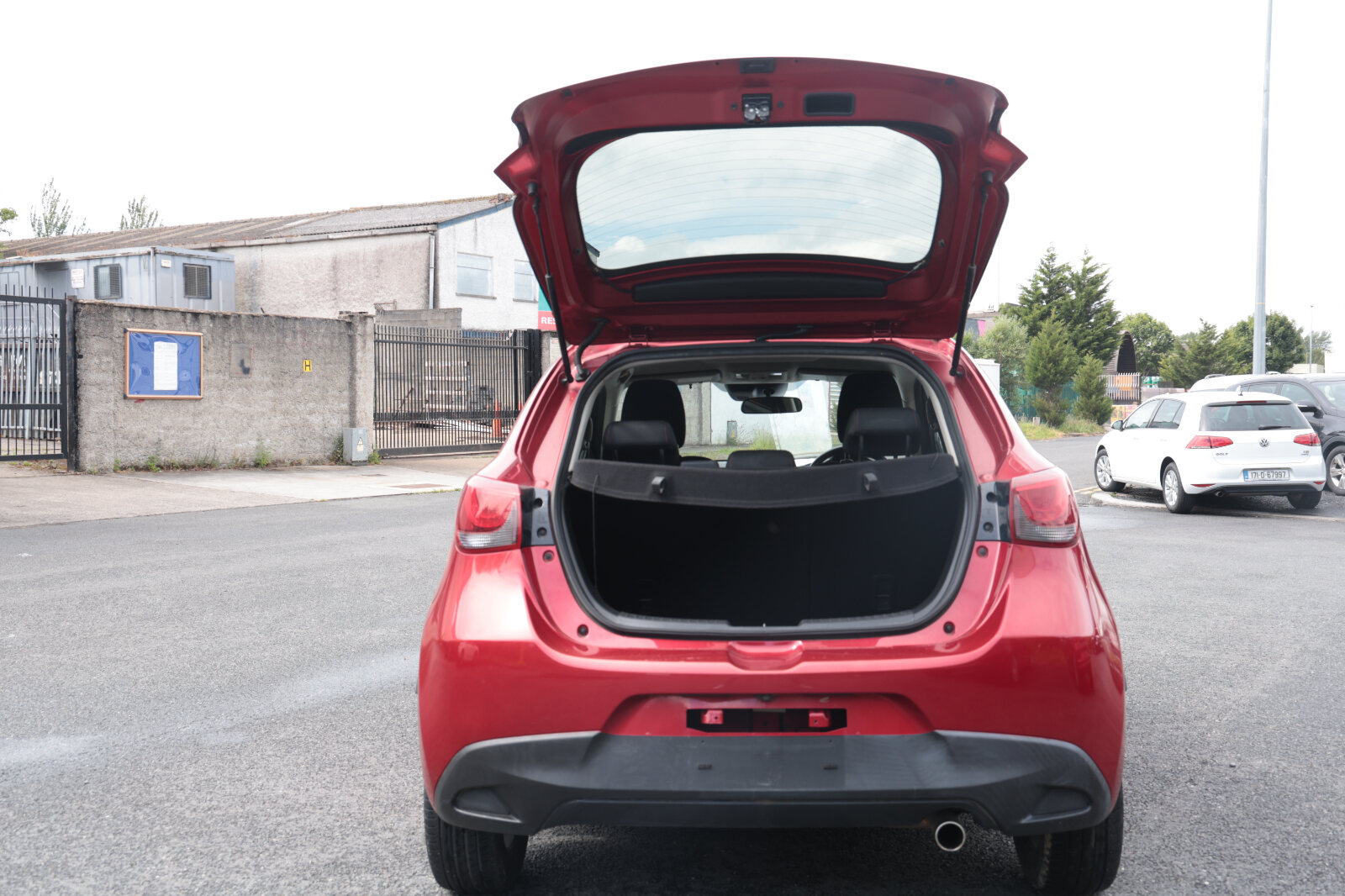 Mazda Demio 2015 - Image 14