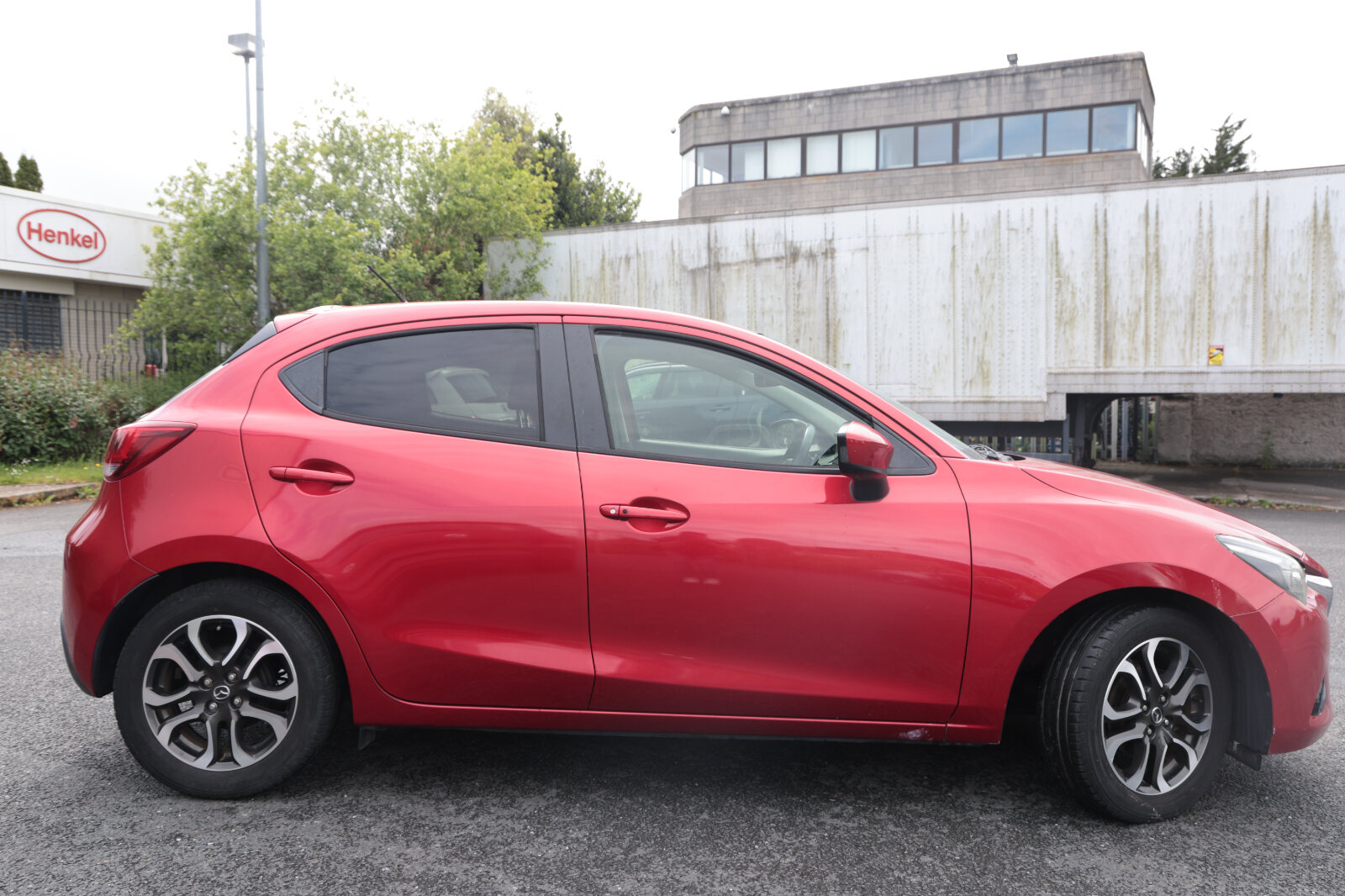 Mazda Demio 2015 - Image 12