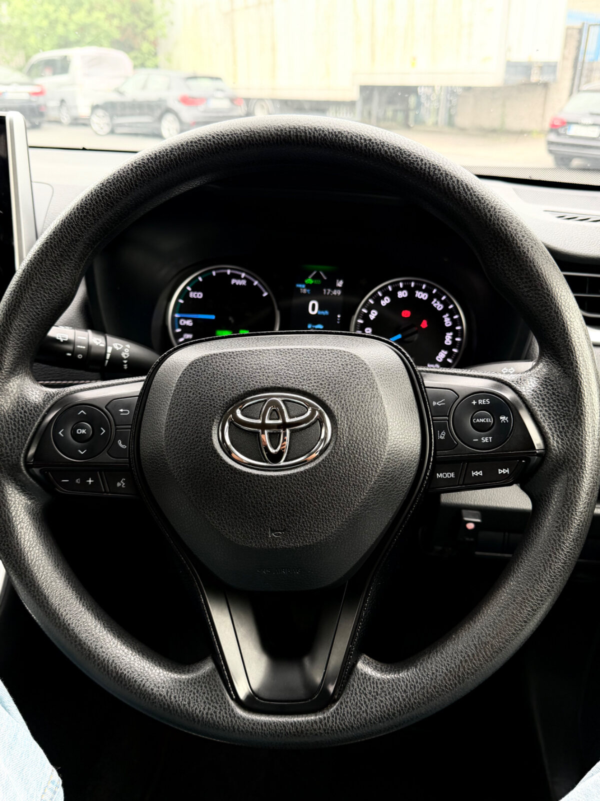 Toyota RAV4 2021 - Image 10