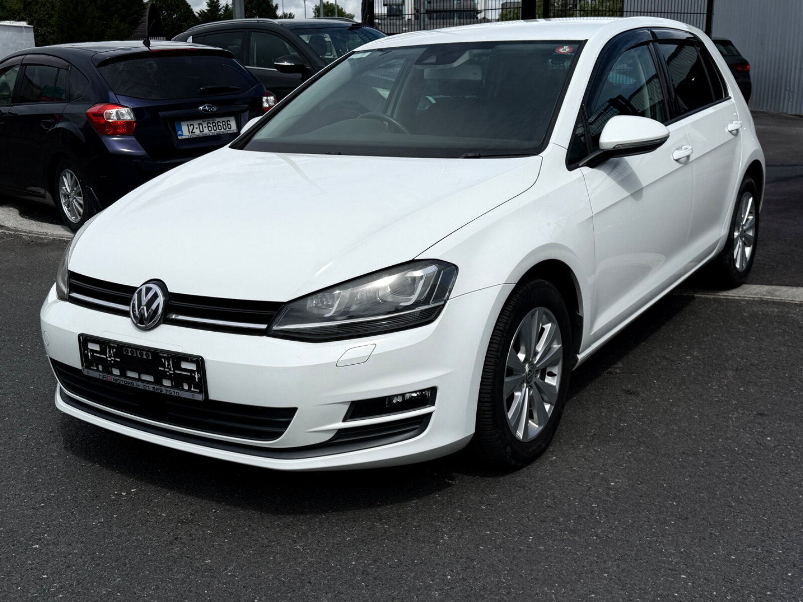 Volkswgen Golf White - Image 3