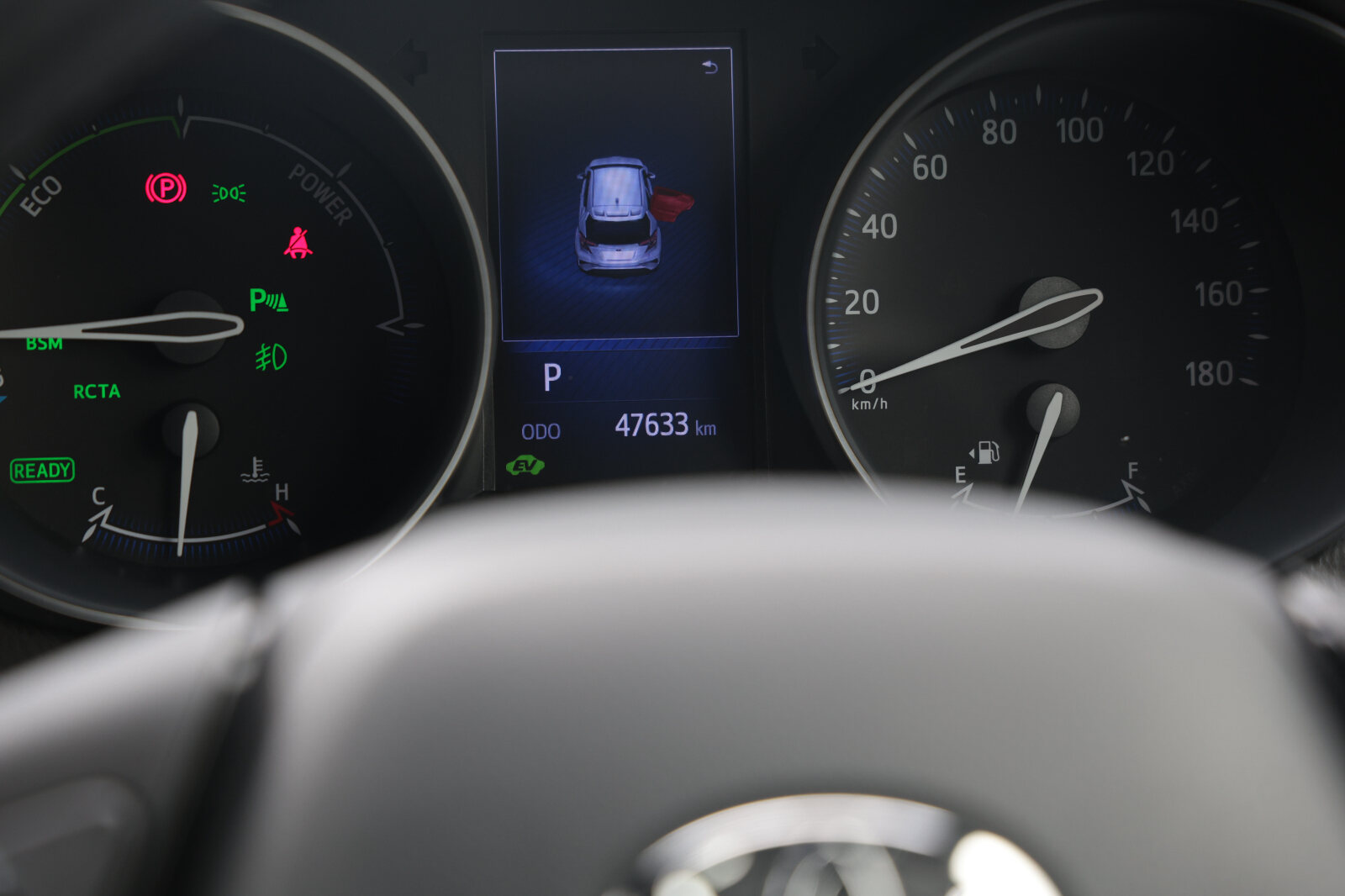 TOYOTA CHR 2019 WHITE HYBRID - Image 42