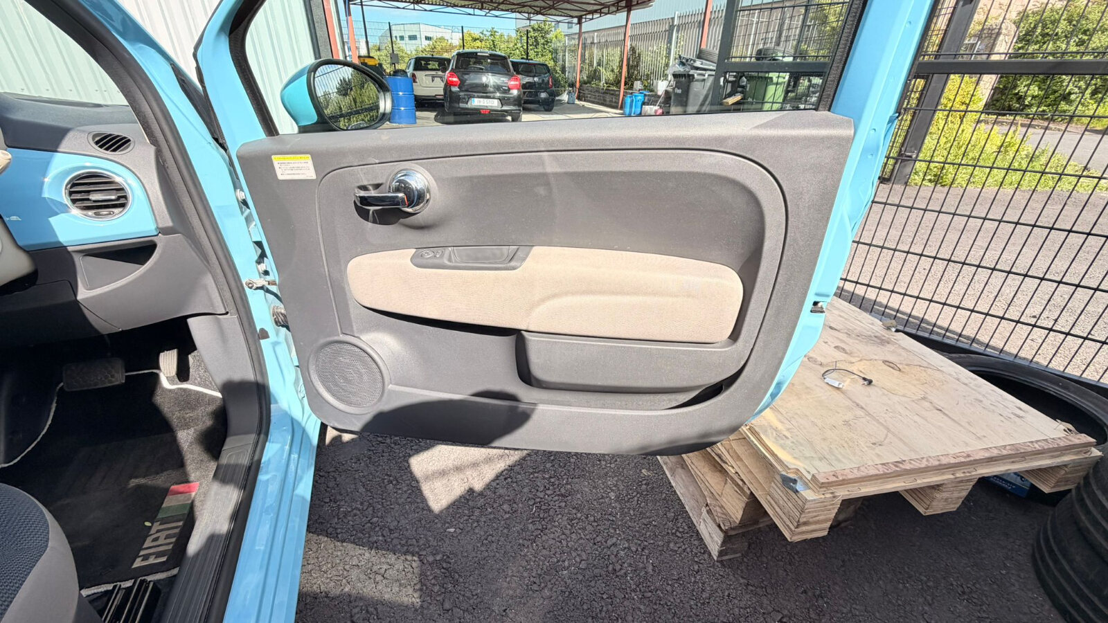 Fiat 500 Sky - Image 12