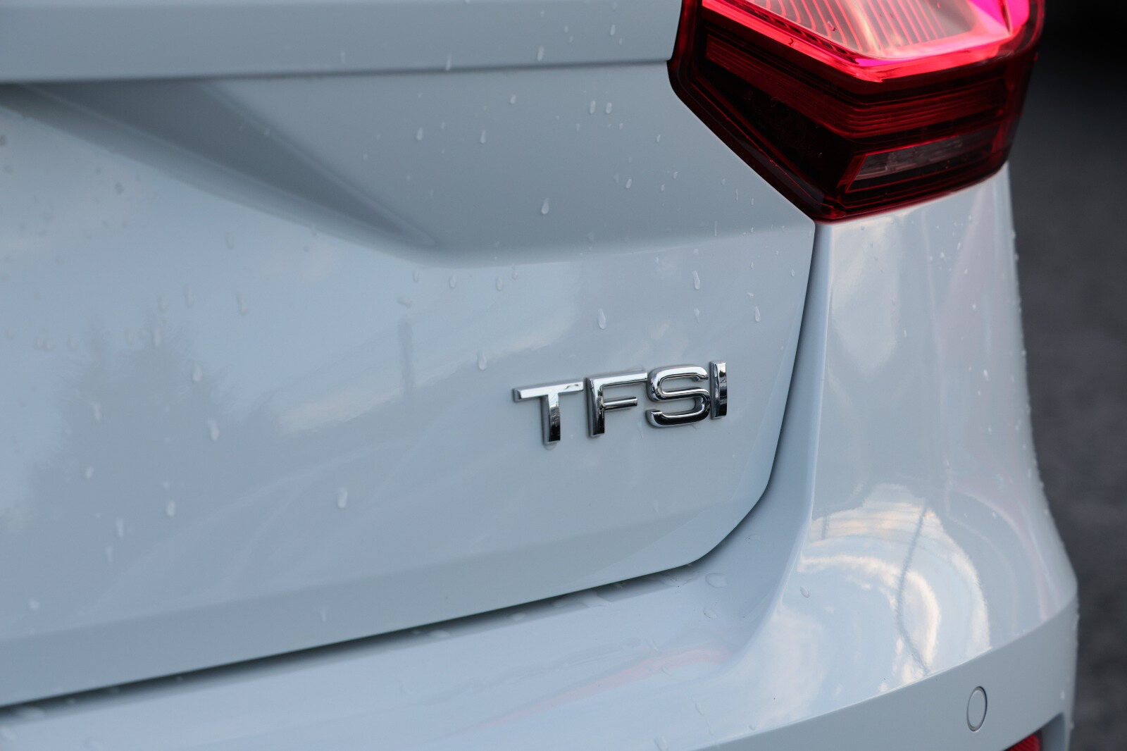 AUDI Q2 WHITE 2017 - Image 8