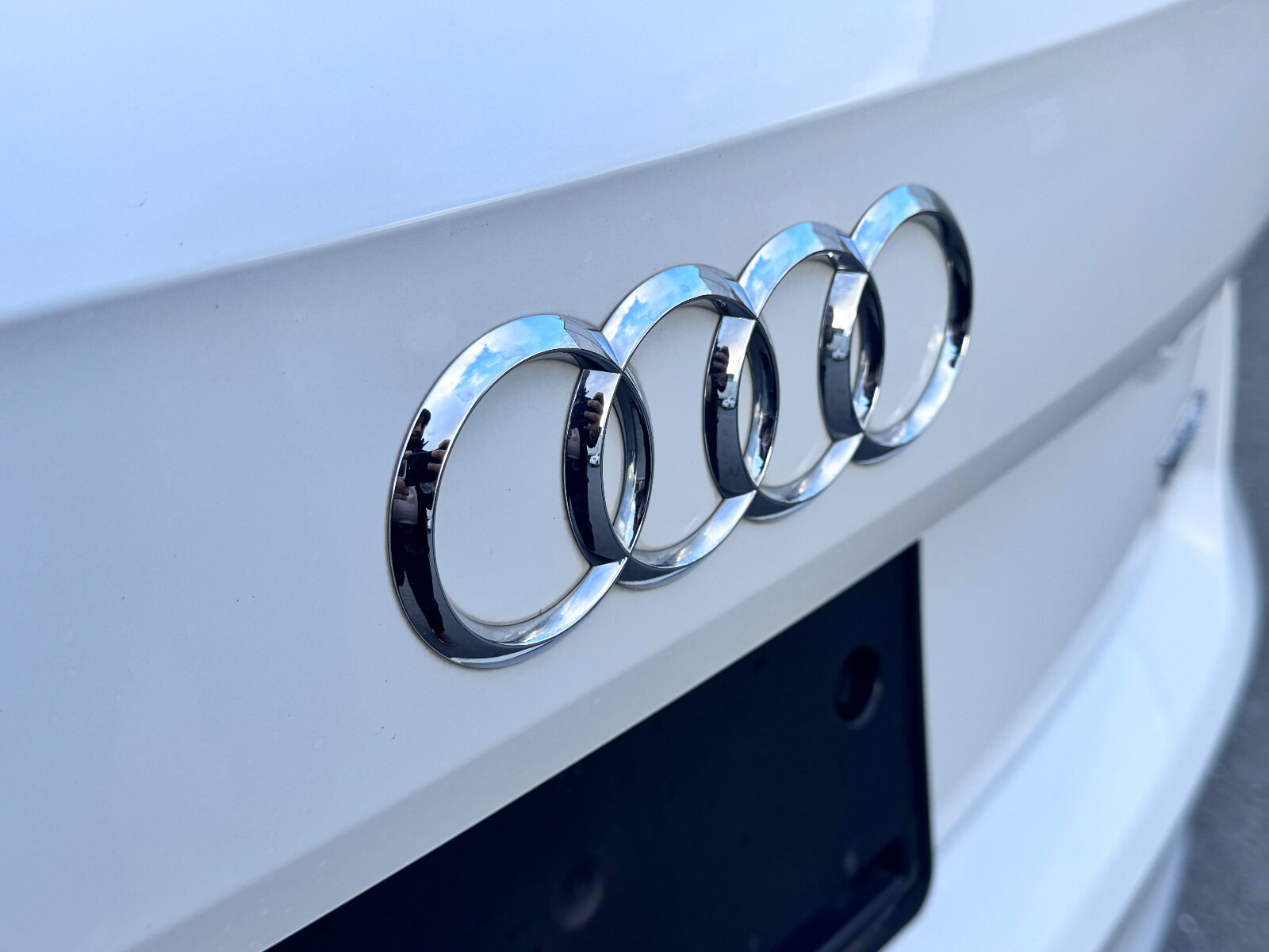 AUDI Q2 S-LINE 2017 WHITE - Image 13