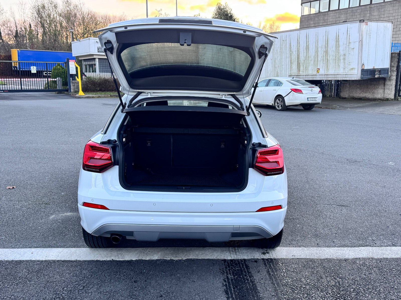 AUDI Q2 2017 WHITE - Image 9