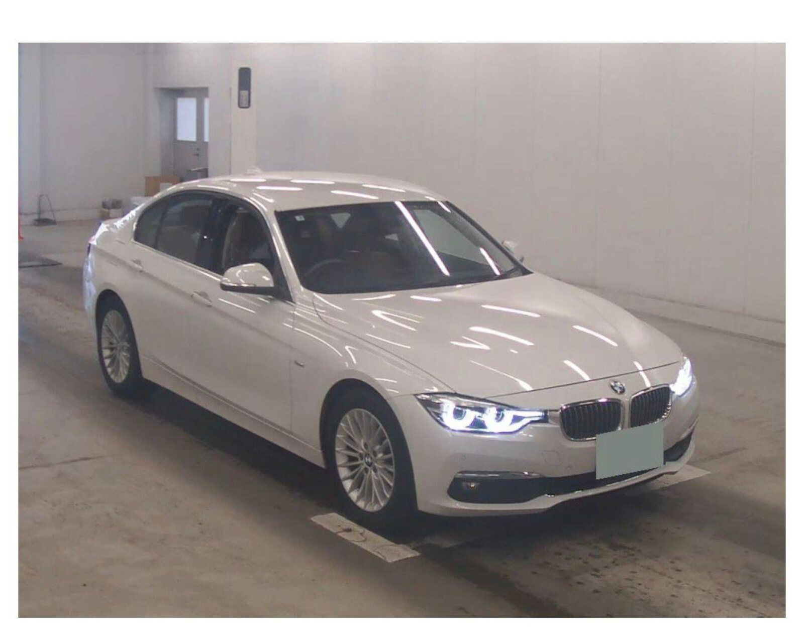 BMW 320d 2018 Automatic Japanese Import - Image 4