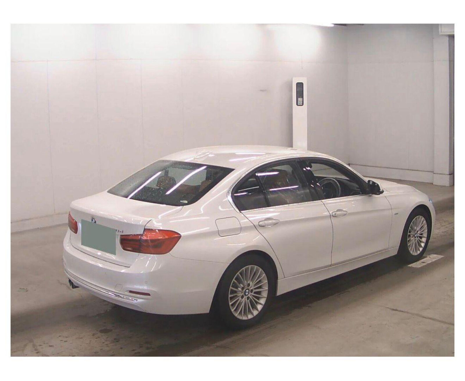BMW 320d 2018 Automatic Japanese Import - Image 3