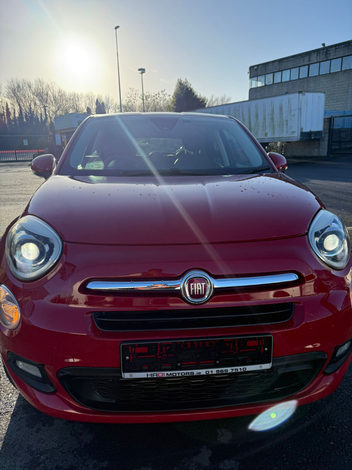 Main car image