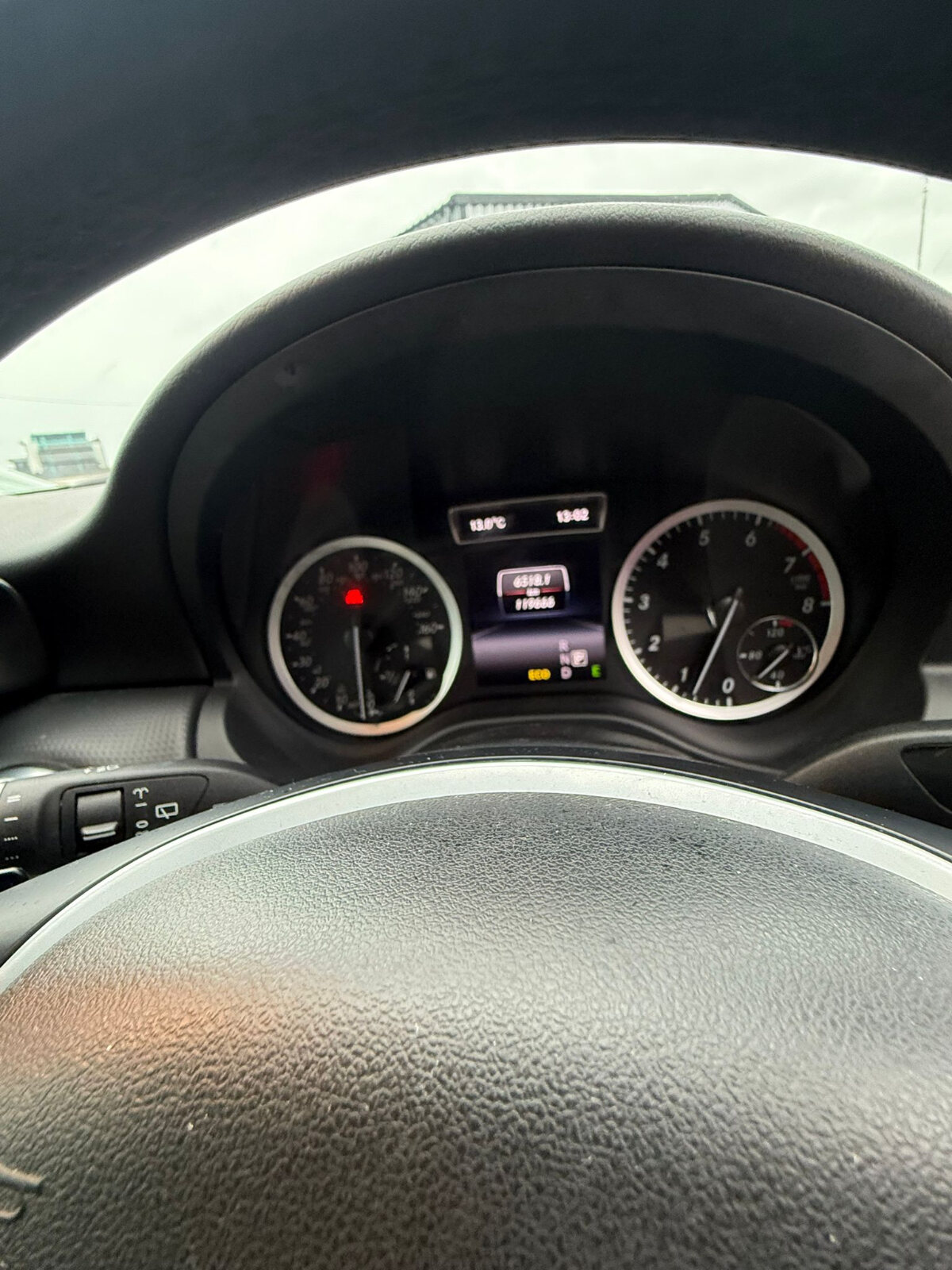 MERCEDES- BENZ A180 2014 (deposit taken) - Image 14