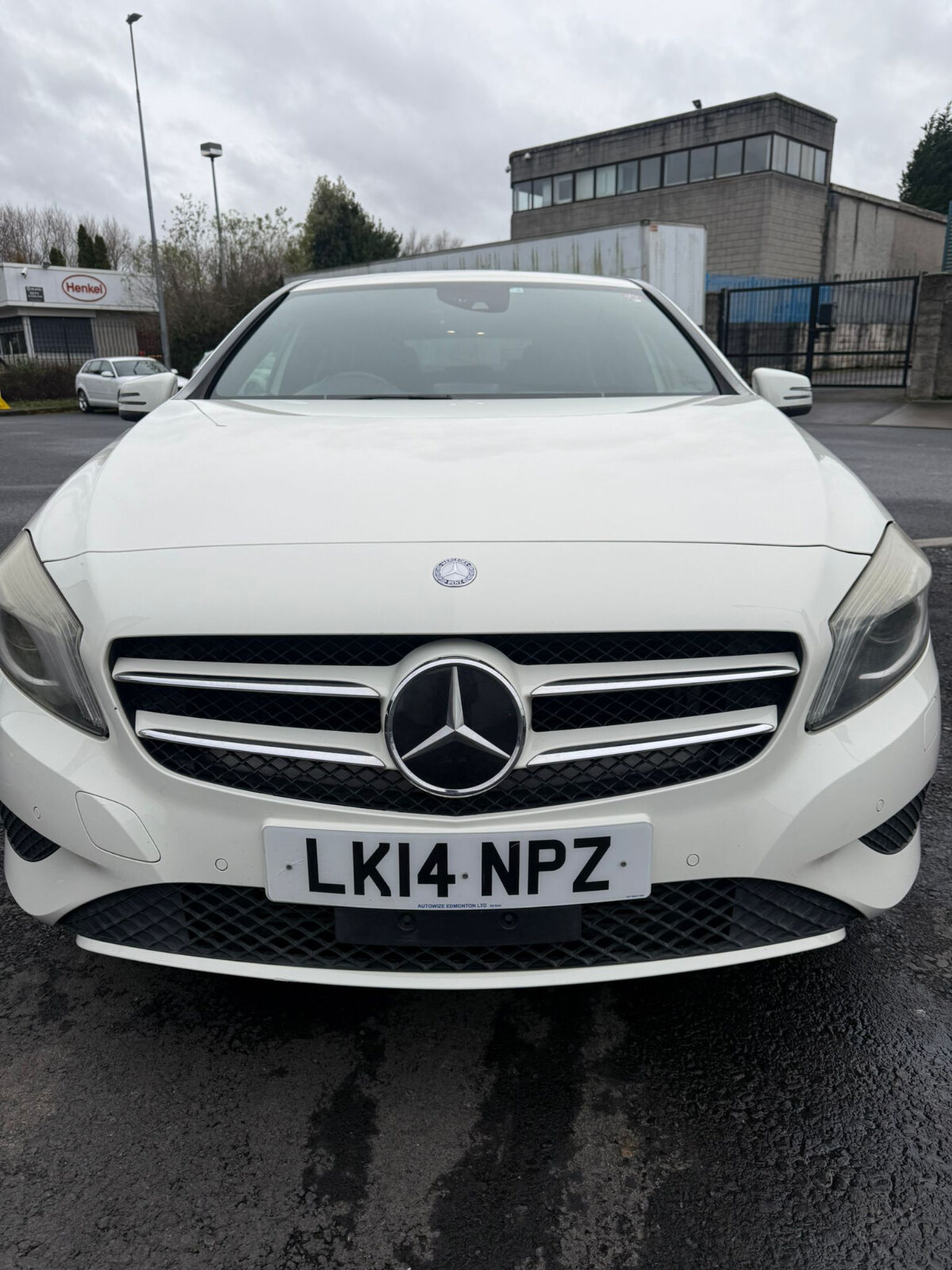 MERCEDES- BENZ A180 2014 (deposit taken) - Image 1
