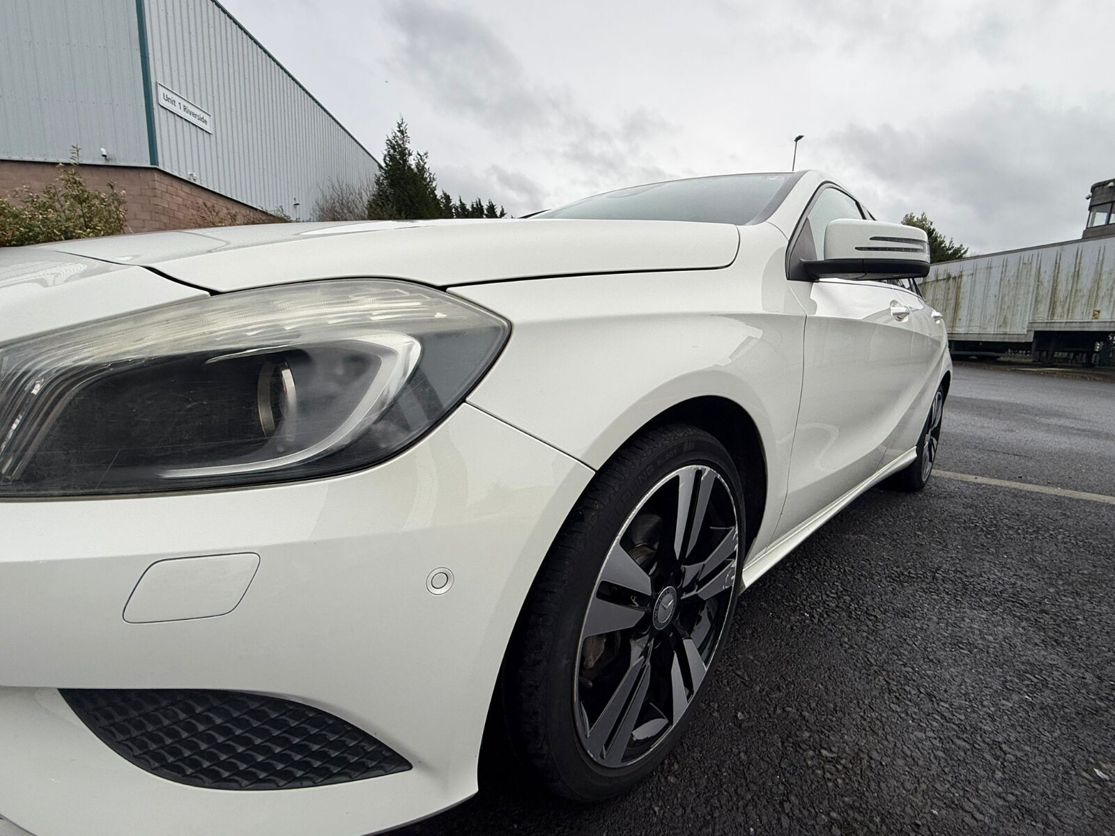 MERCEDES- BENZ A180 2014 (deposit taken) - Image 4