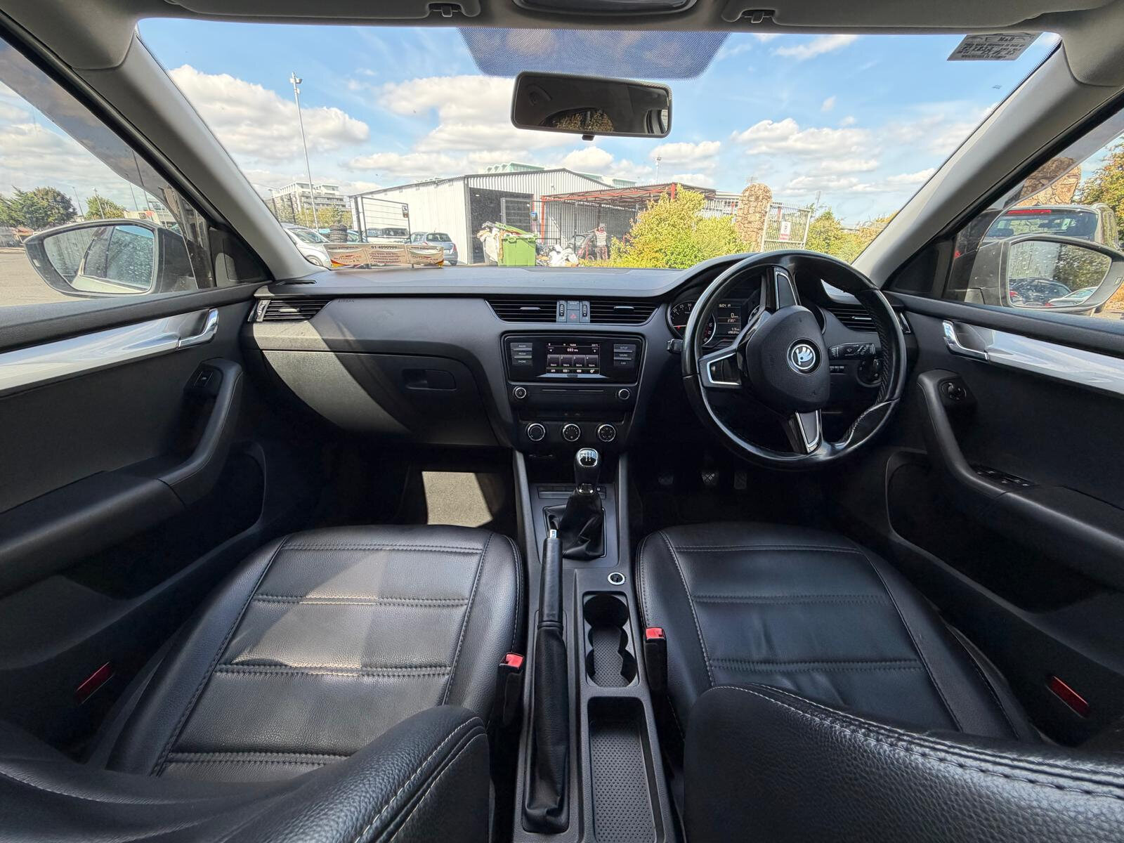 Skoda Octavia 2016 1.6 TDI Active - Image 14