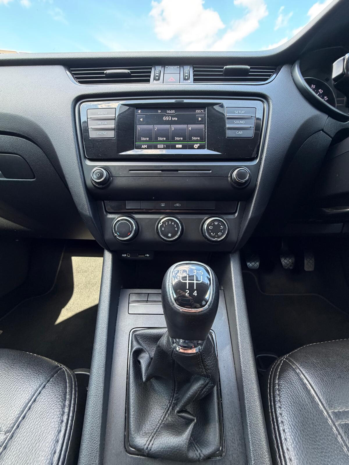 Skoda Octavia 2016 1.6 TDI Active - Image 16