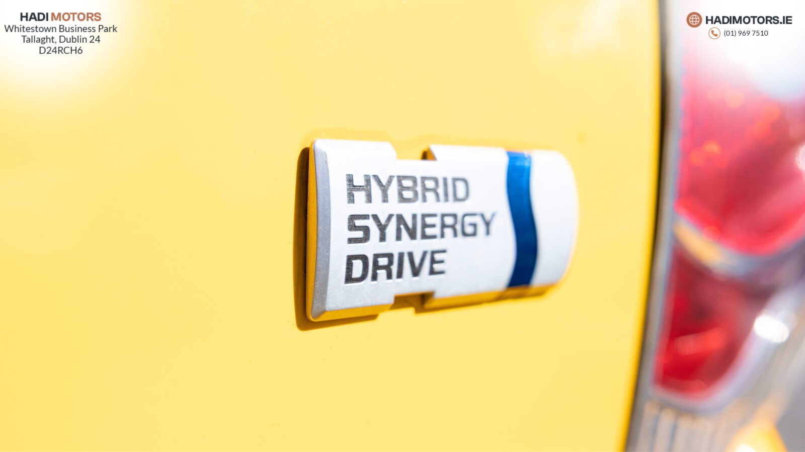 TOYOTA AQUA 2014 YELLOW HYBRID - Image 10