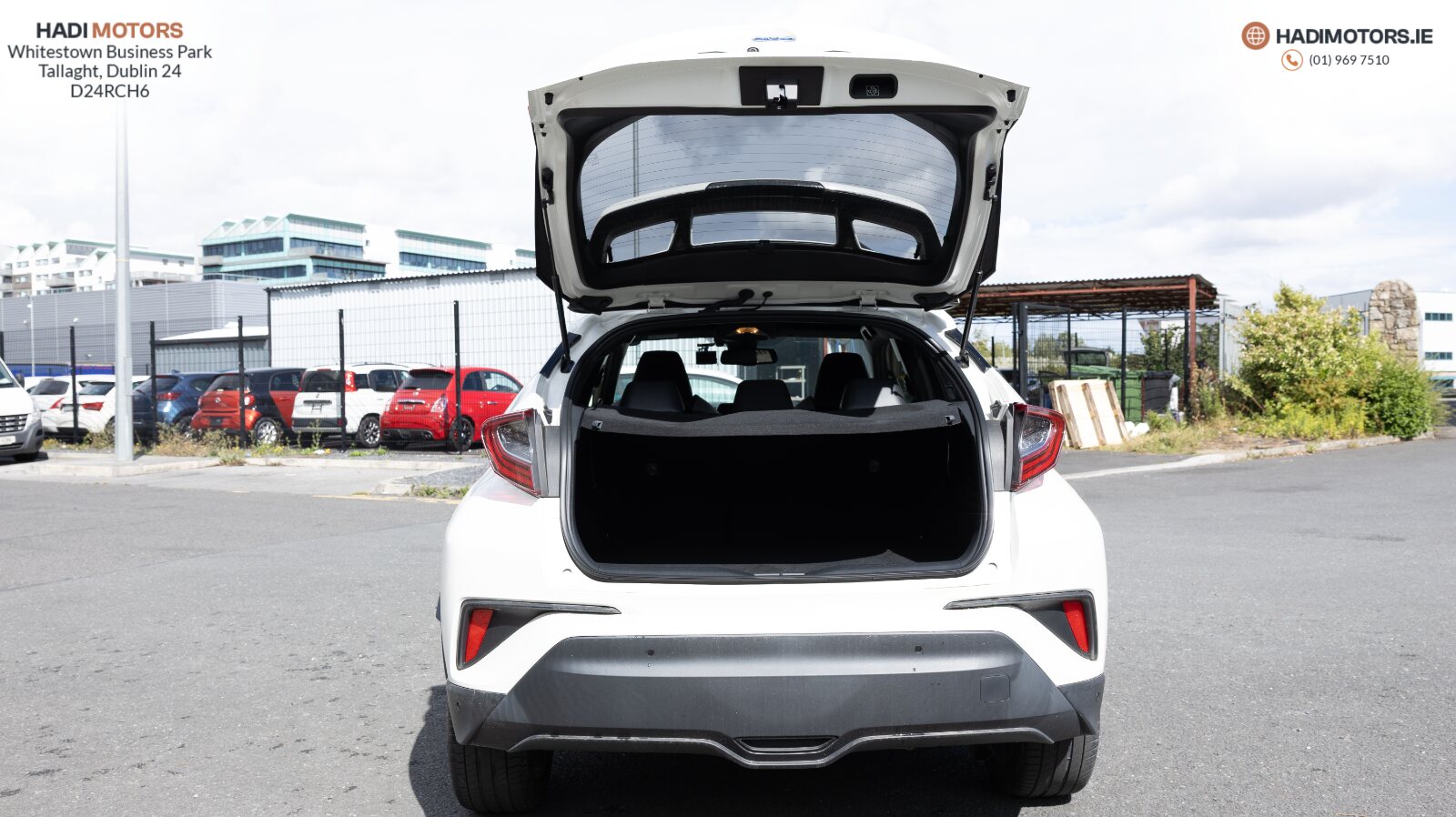 TOYOTA C-HR 1.8 HYBRID 2019 WHITE - 50,270KM - Image 8
