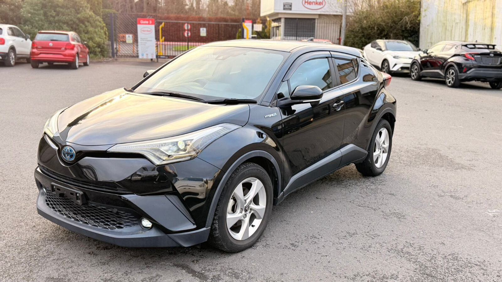 Toyota C-HR Hybrid 2019 - Image 7