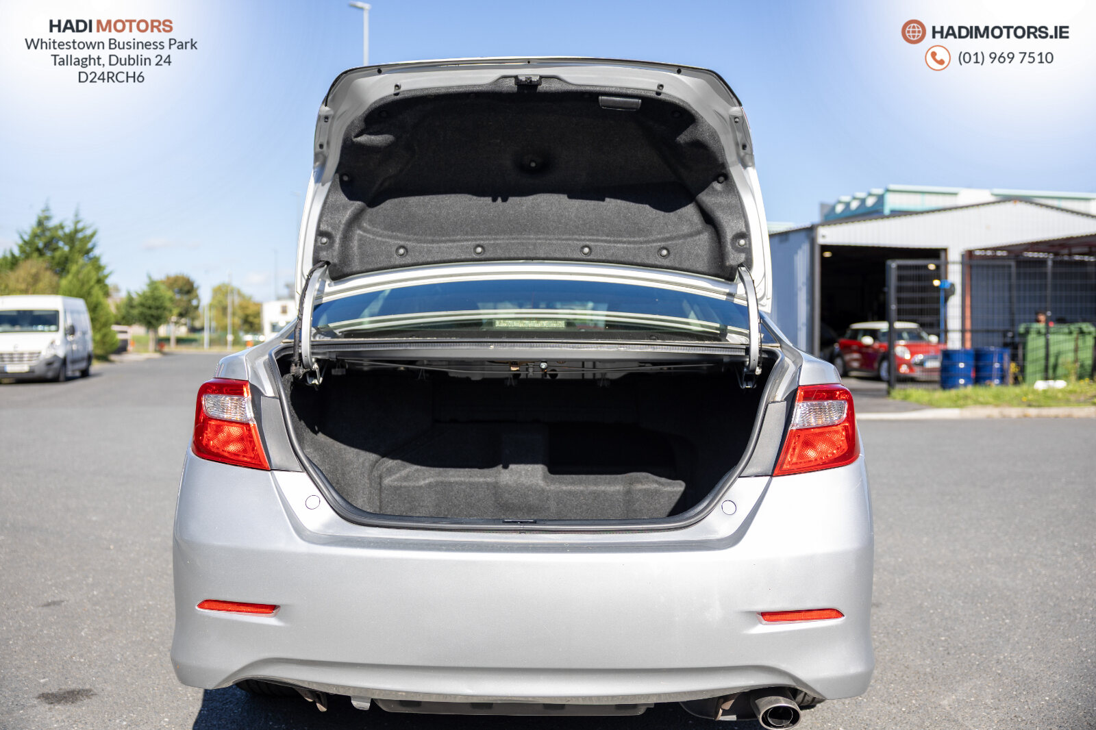 Toyota Camry Hybrid 2012 - Image 8