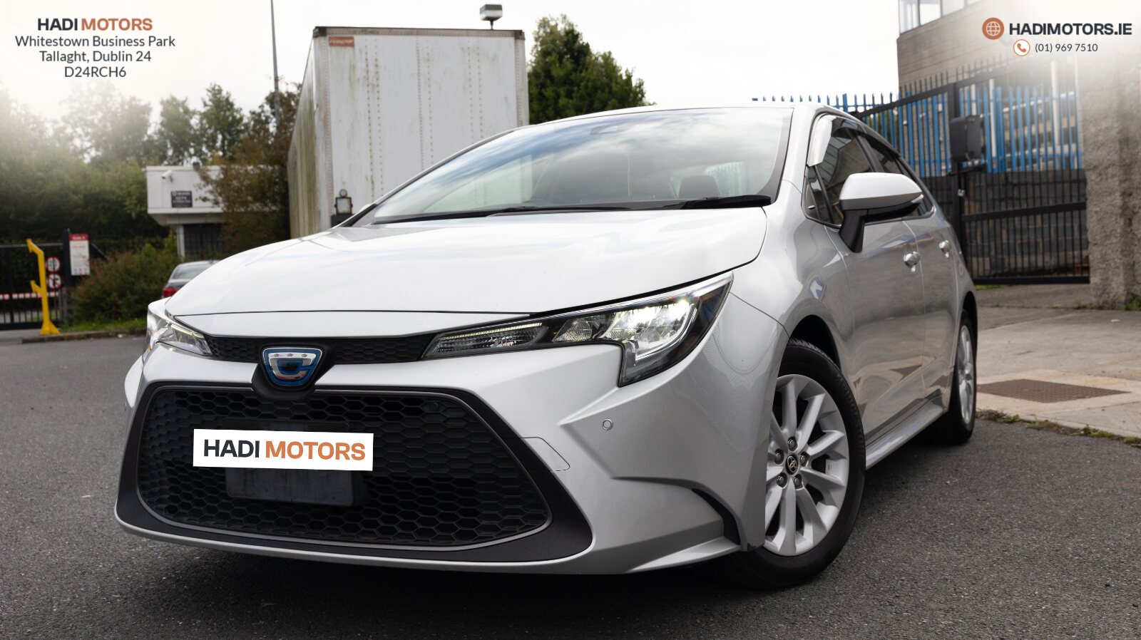 TOYOTA COROLLA 1.8 HYBRID SALOON 2022 SILVER - Image 18