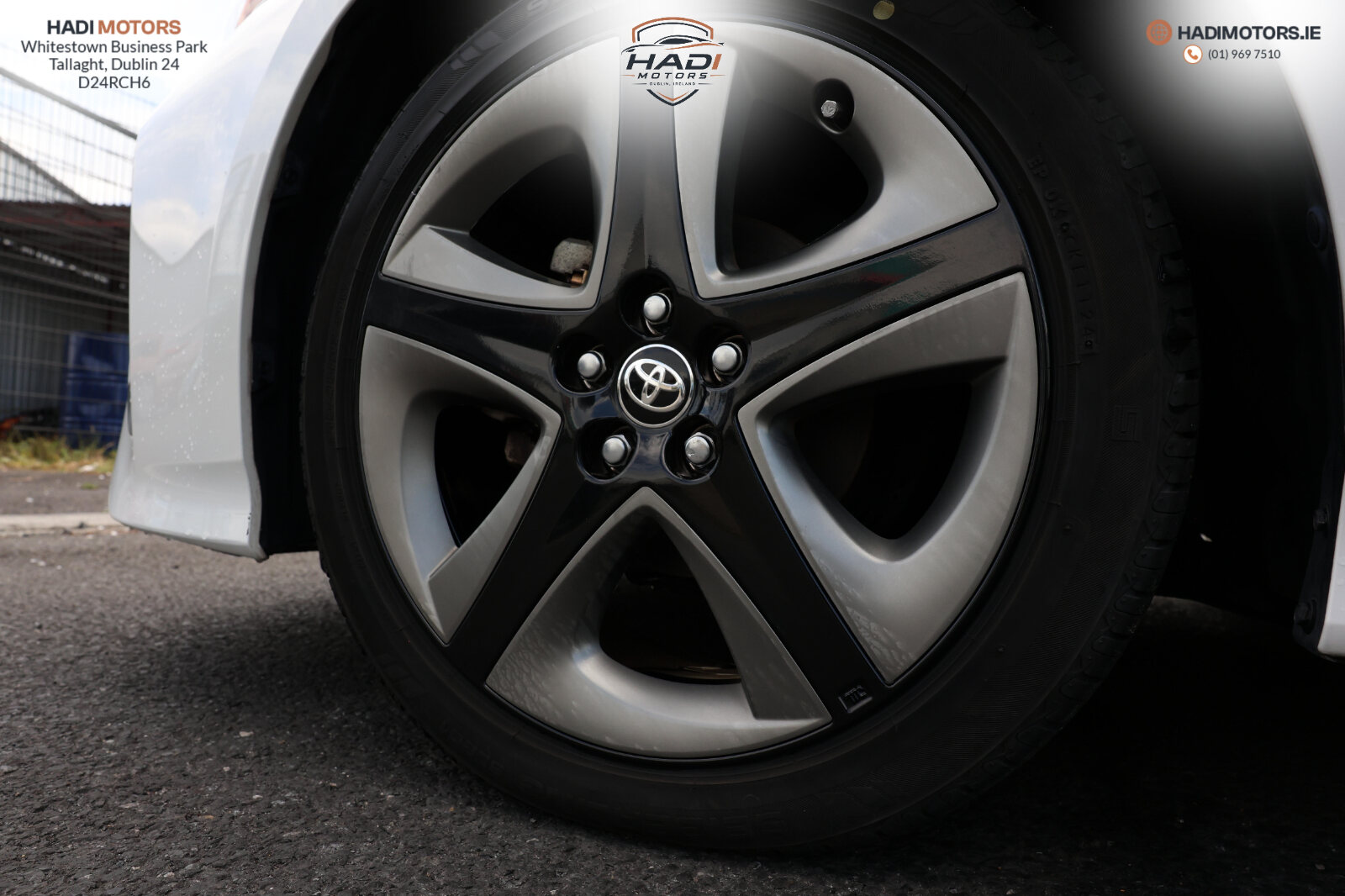 Toyota Prius 1.8 Hybrid 2019 - Image 10