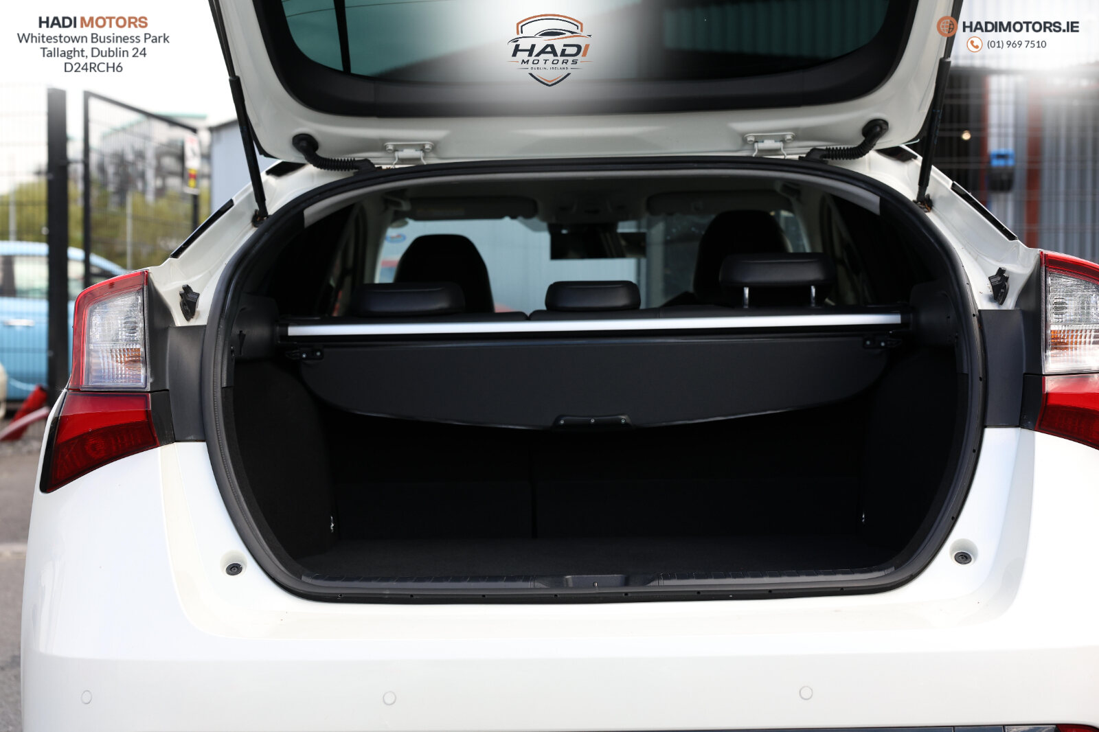 Toyota Prius 1.8 Hybrid 2019 - Image 8