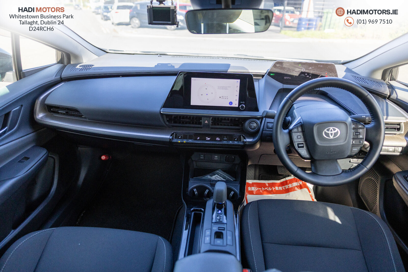 TOYOTA PRIUS 2.0 HYBRID 2023 BLACK - 22,121KM - Image 12