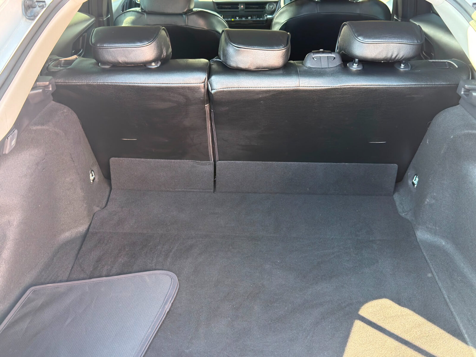 TOYOTA PRIUS 2023 - Image 16