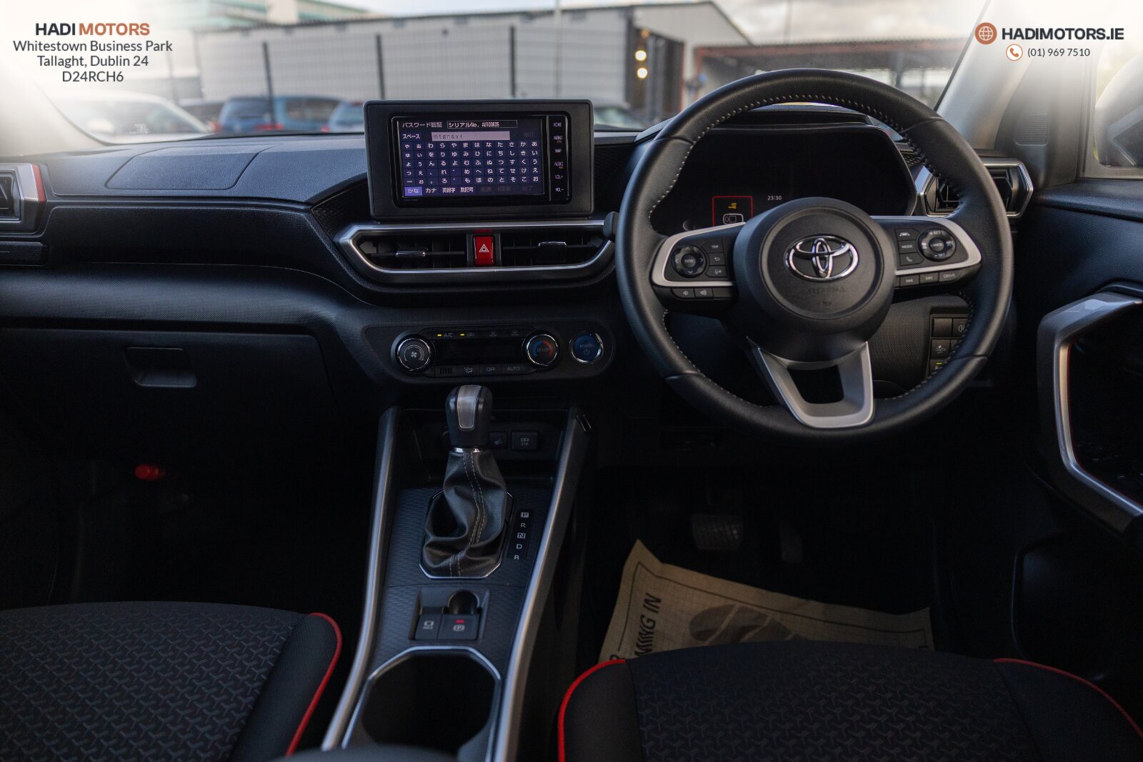 TOYOTA RAIZE 1.2 HYBRID 2022 BLACK - Image 11