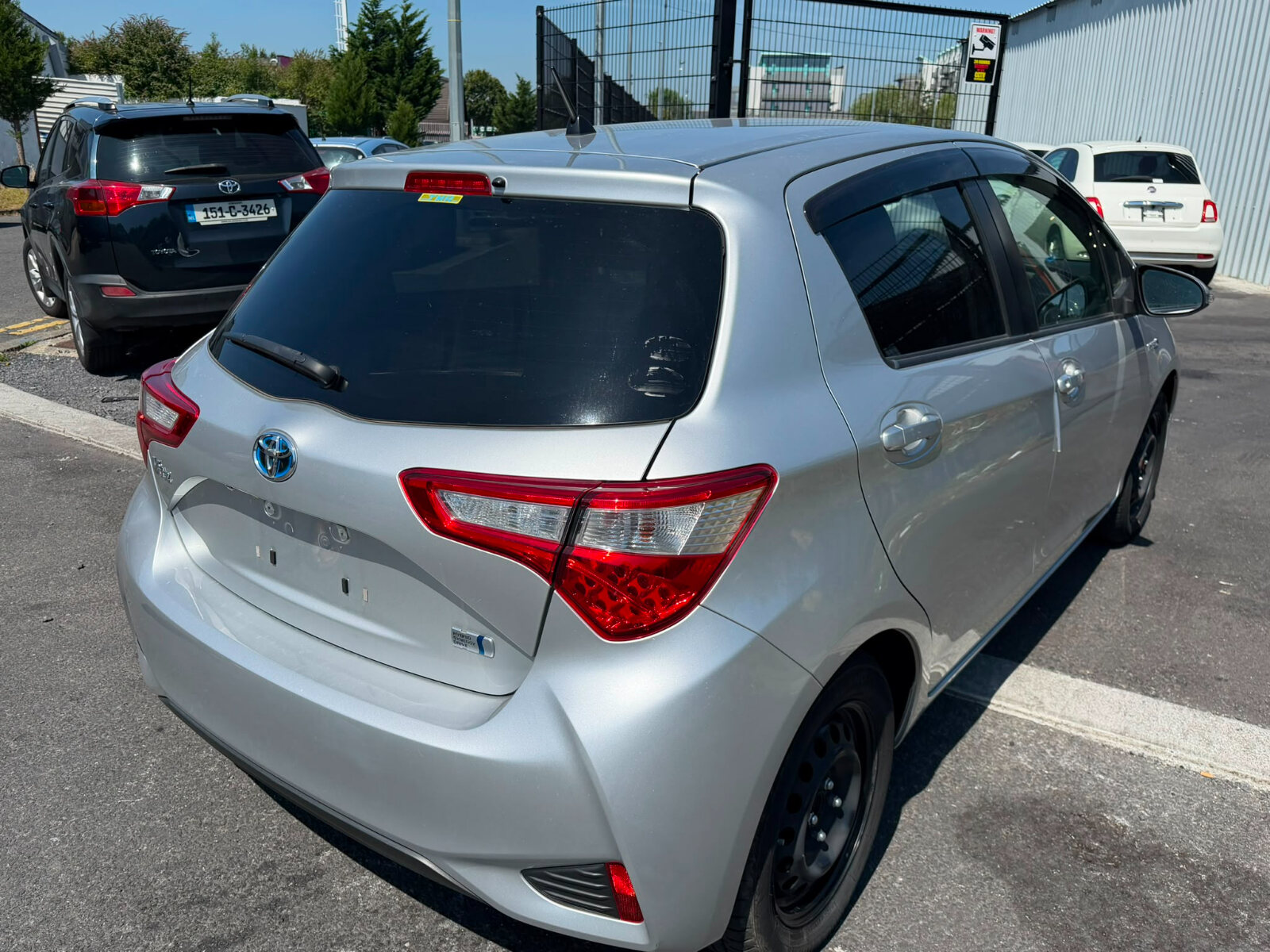Toyota VITZ 2017 1.5 Hybrid Japanese Import - Image 8