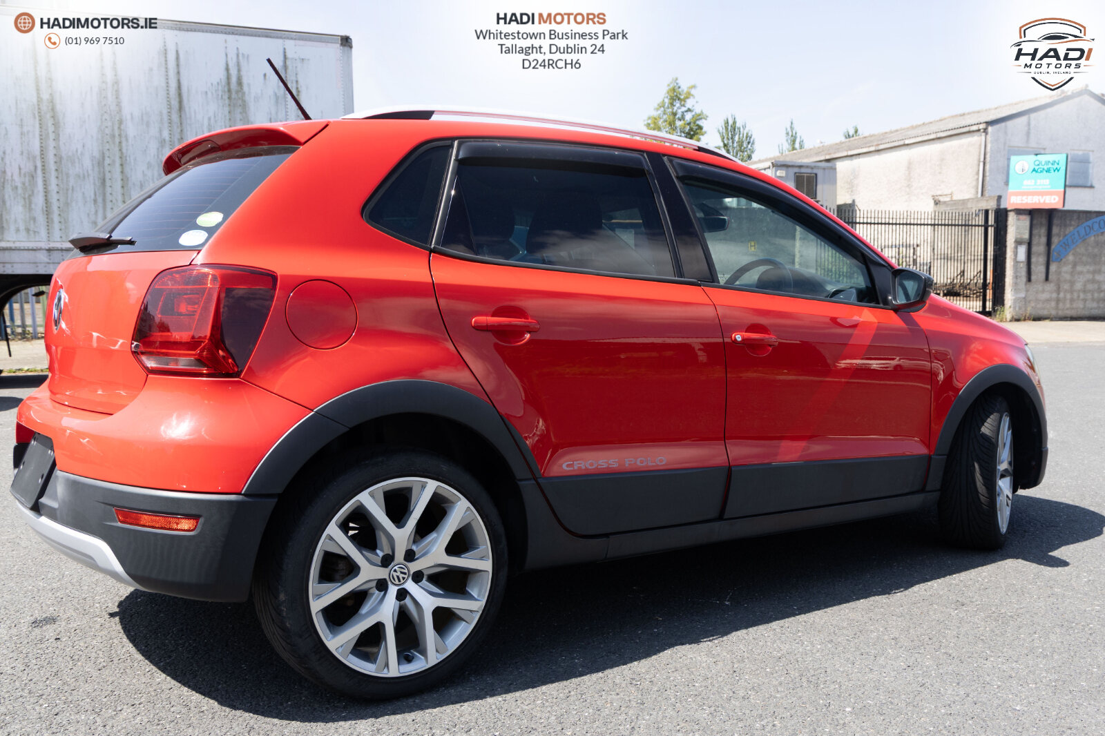VOLKSWAGON POLO CROSS 2016 - Image 2