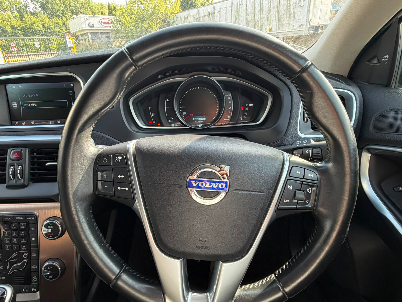 VOLVO V40 2014 WHITE - Image 15